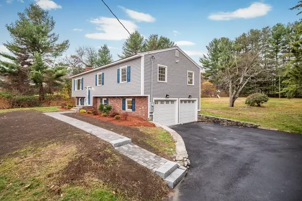 41 Mark Road, North Andover, MA 01845