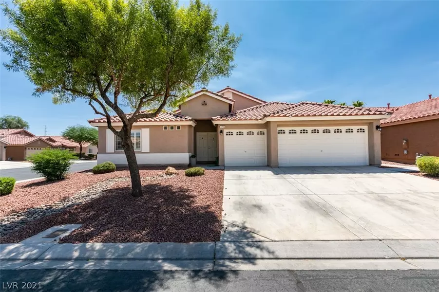 3715 Razorbill Court, North Las Vegas, NV 89084