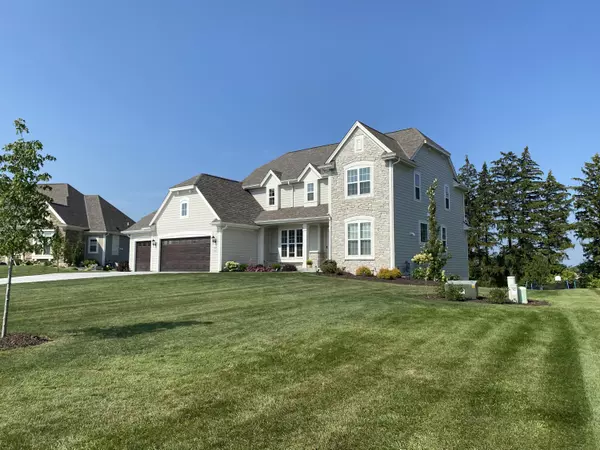 Pewaukee, WI 53072,W239N3743 River Birch Ct