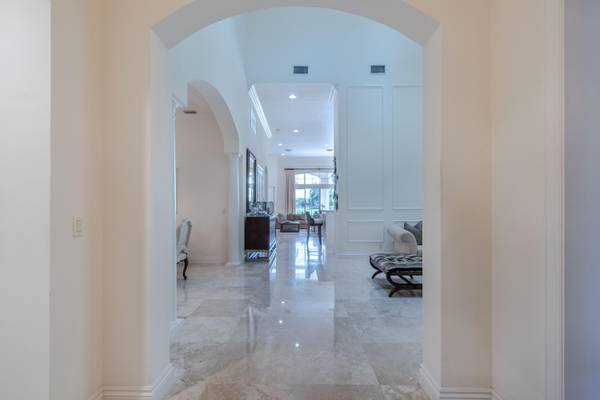 Boca Raton, FL 33496,17929 Villa Club WAY