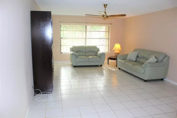 Boynton Beach, FL 33436,4500 Nutmeg Tree LN A