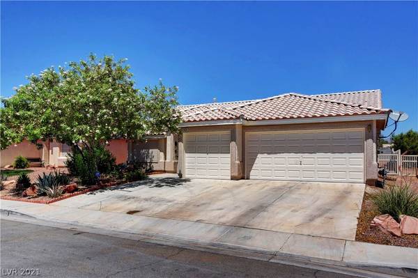 1424 Laughing Larkspur Avenue, North Las Vegas, NV 89081