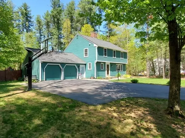 154 Red Acre Rd, Stow, MA 01775