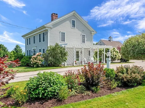 75 Haynes Hill Rd, Brimfield, MA 01010