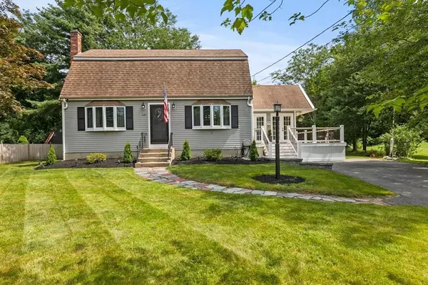 481 Union Street, East Bridgewater, MA 02333