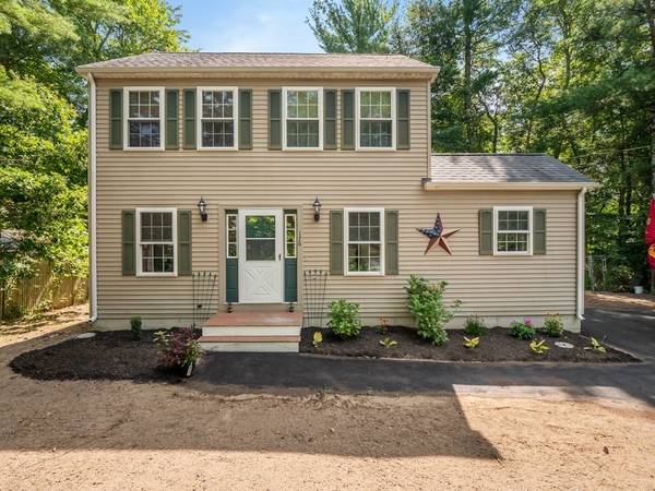 176 Wareham Rd, Marion, MA 02738