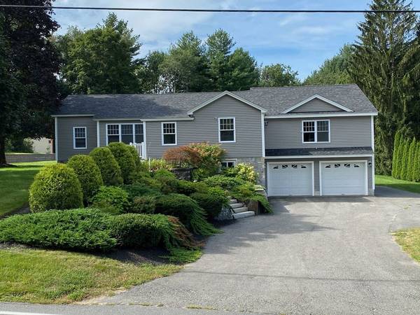 51 Old Common Rd, Lancaster, MA 01523