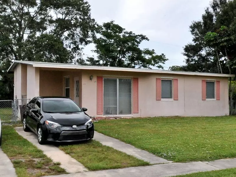 111 S Naranja S AVE, Port Saint Lucie, FL 34983