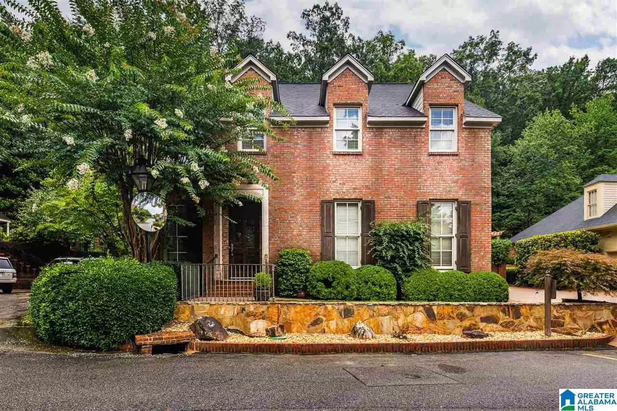 Mountain Brook, AL 35213,86 CROSS CREEK DRIVE