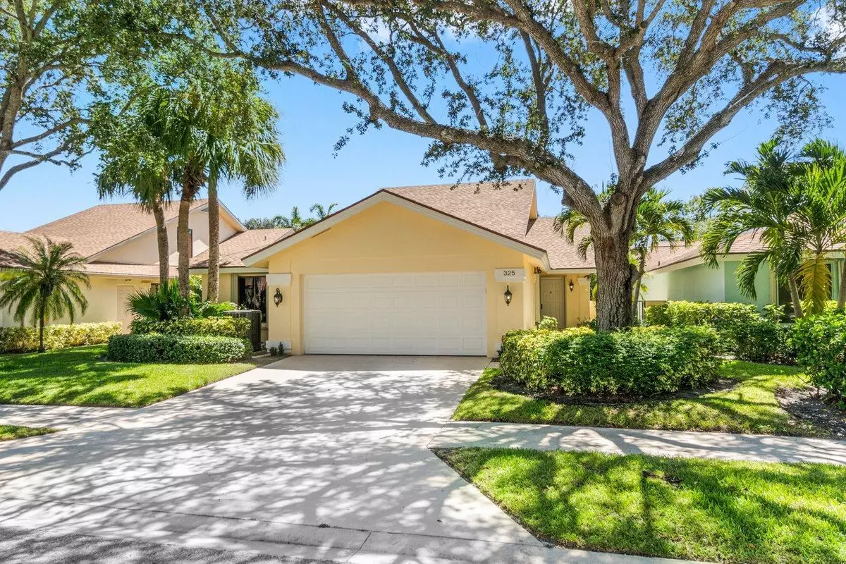 Jupiter, FL 33477,325 Leeward DR