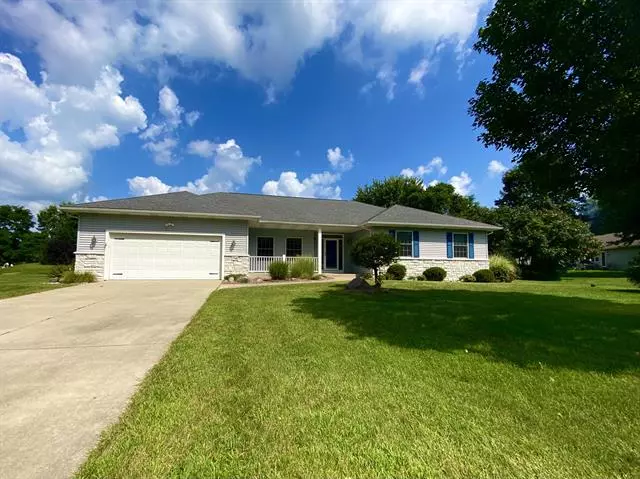 3541 Twin Spruce Drive, Kalamazoo, MI 49004