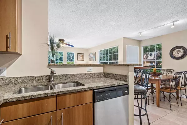 Delray Beach, FL 33444,1055 Crystal WAY A