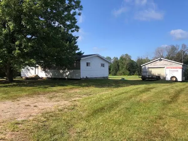 19351 35th Avenue, Barryton, MI 49305