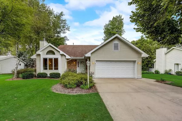 Watertown, WI 53094,708 Cobblestone Way