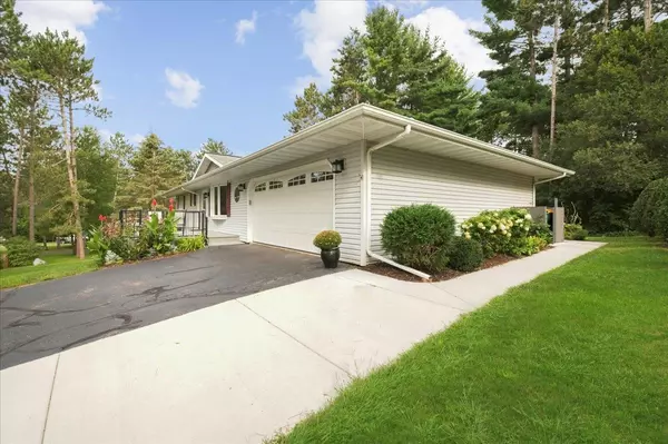 Baraboo, WI 53913,E11068 Pine Acres Dr