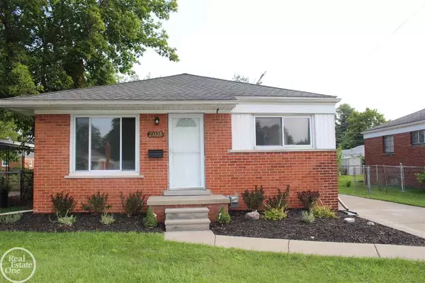 Saint Clair Shores, MI 48082,23125 Beverly