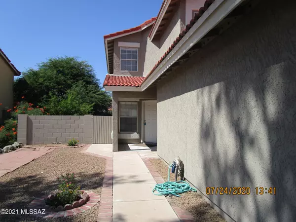 Tucson, AZ 85742,5118 W Blackbird Drive