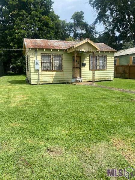 57933 CANAL ST, Plaquemine, LA 70764