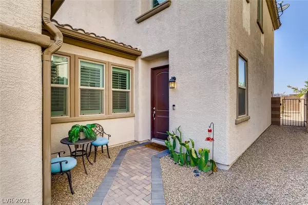 Henderson, NV 89011,584 Via Baglioni