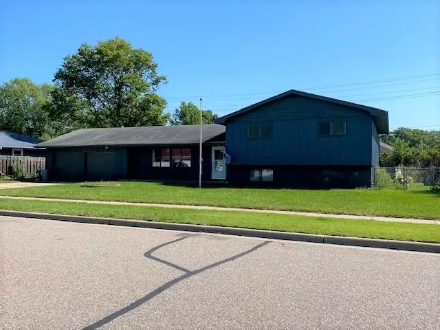 246 Spruce St, Sauk City, WI 53583