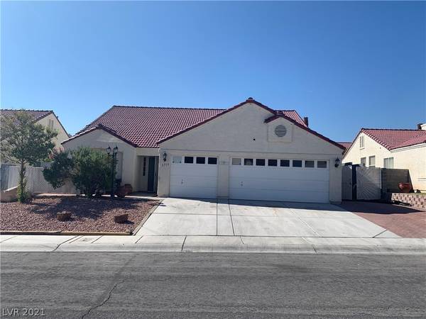 1719 Pinter Way, North Las Vegas, NV 89032