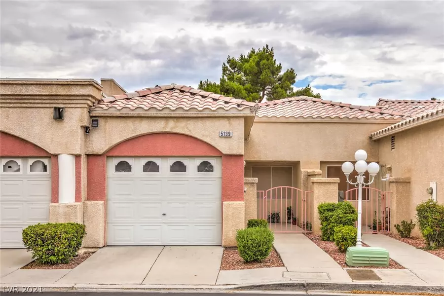 5139 Briar Patch Way, Las Vegas, NV 89118