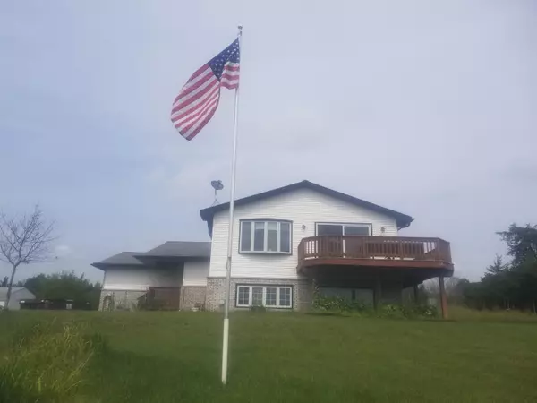 Westfield, WI 53964,N6436 Russell Dr