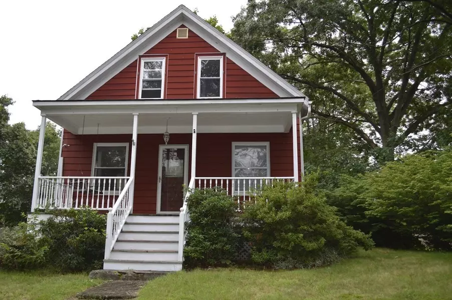 545 Mendon Rd, Attleboro, MA 02703