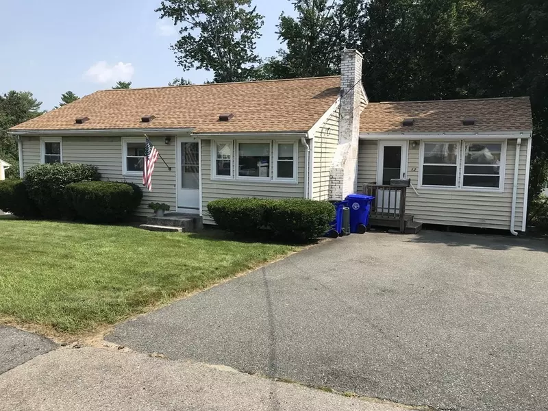 12 Hill Rd, Holbrook, MA 02343