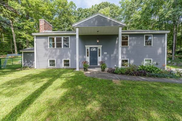 226 West Sutton Rd., Sutton, MA 01590