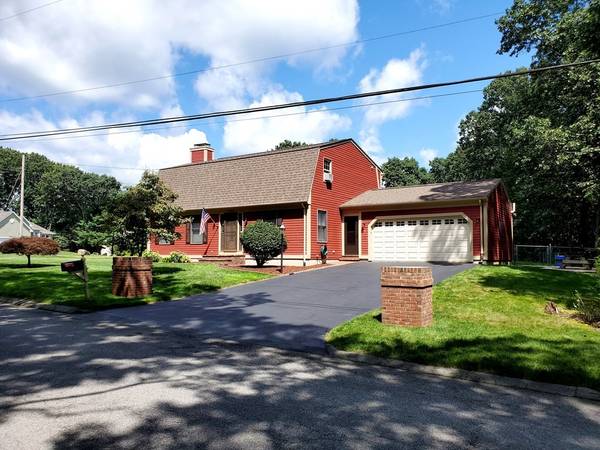 1066 Central Ave, Johnston, RI 02919