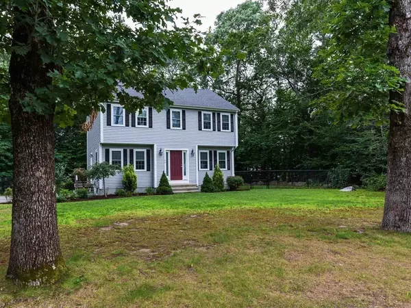 Holbrook, MA 02343,40 Pine St