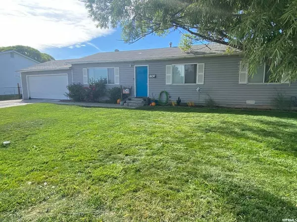 Huntington, UT 84528,130 S 350 E