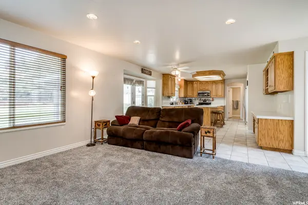 Layton, UT 84040,1975 E 1425 N