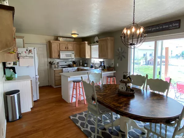 Huntington, UT 84528,130 S 350 E