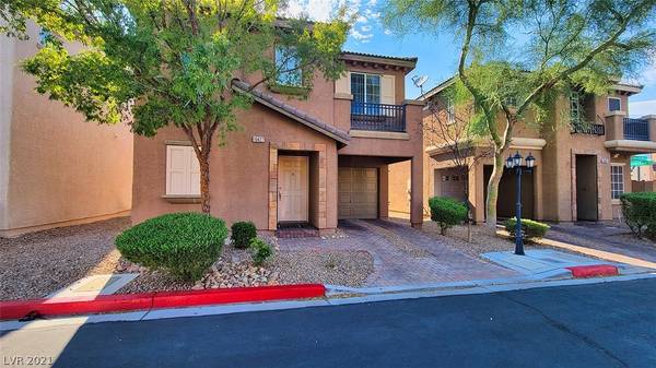 10427 Highlands River Street, Las Vegas, NV 89141