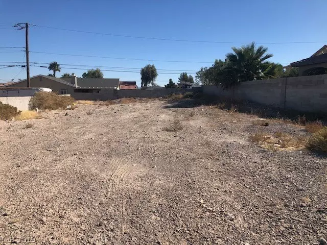 N Ernest Street, North Las Vegas, NV 89032