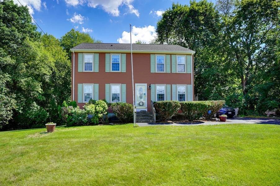 199 Lincoln St, Blackstone, MA 01504