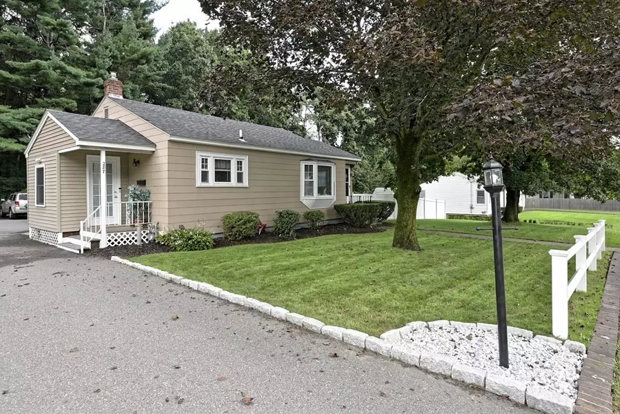 287 Sterling St., Clinton, MA 01510