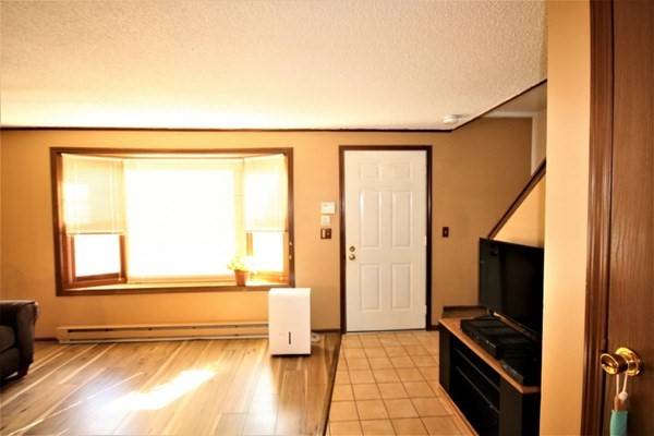 Worcester, MA 01603,114 Henshaw St