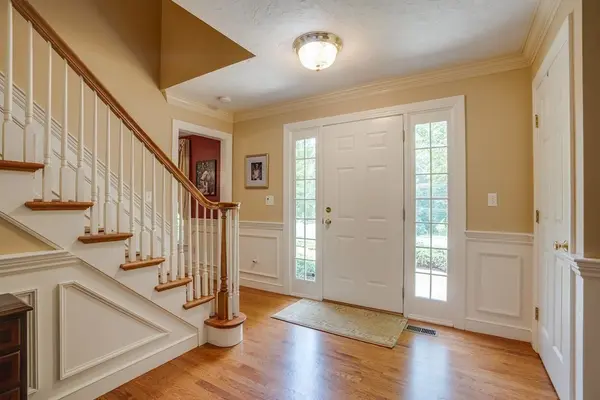 4 Kendall Drive, Westborough, MA 01581