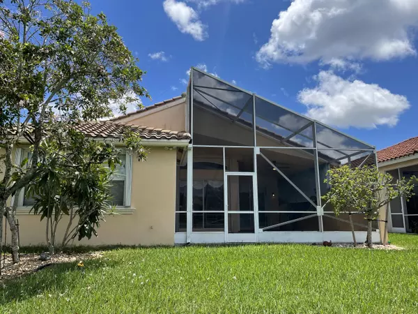 Lake Worth, FL 33467,9285 Vercelli ST