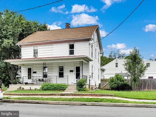 223 E HAZEL ST, Palmyra, PA 17078