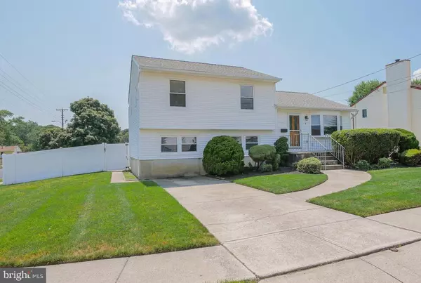 Somers Point, NJ 08244,4 COLWICK DR