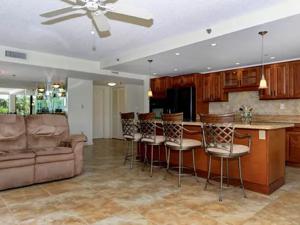 Jupiter, FL 33477,1300 S A1a 105