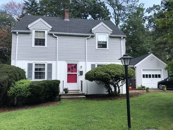 60 Rindge St, Weymouth, MA 02189