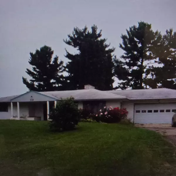 134 East St, Potosi, WI 53820