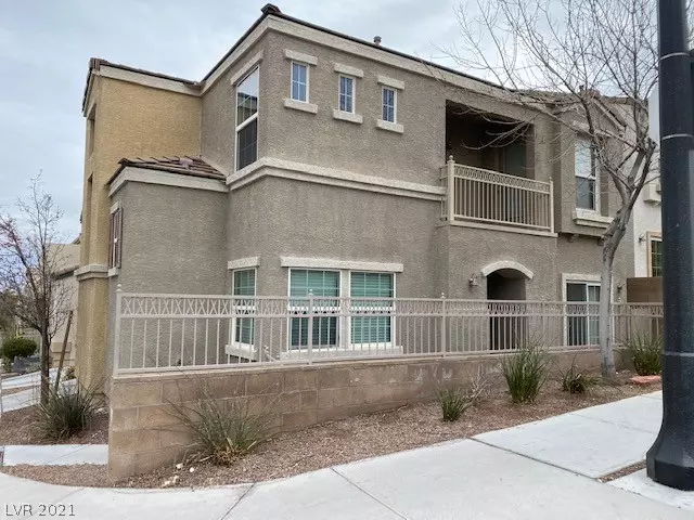 9013 Careful Canvas Avenue, Las Vegas, NV 89149