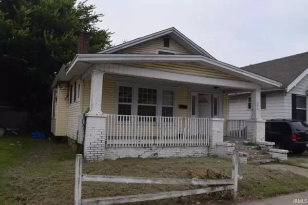 824 Adams Avenue, Evansville, IN 47713