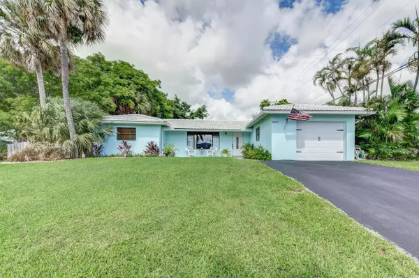 10017 Daphne AVE, Palm Beach Gardens, FL 33410